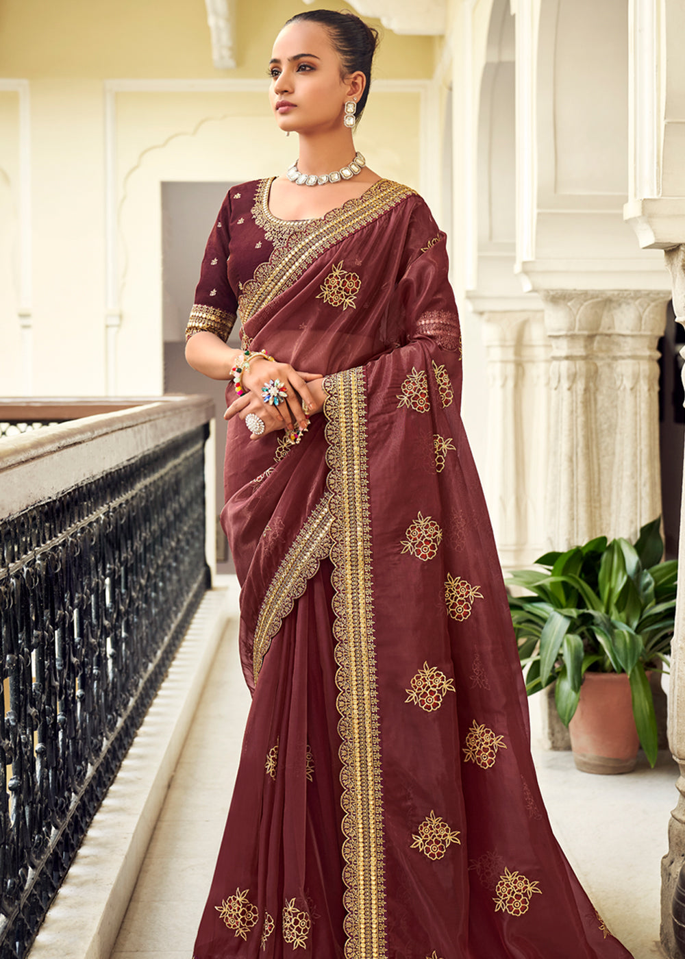 Buy MySilkLove Metallic Maroon Woven Banarasi Georgette Silk Saree Online