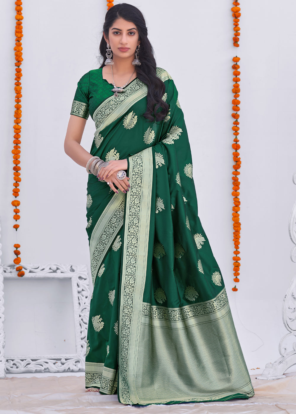 Buy MySilkLove Green Pea Zari Woven Banarasi Silk Saree Online