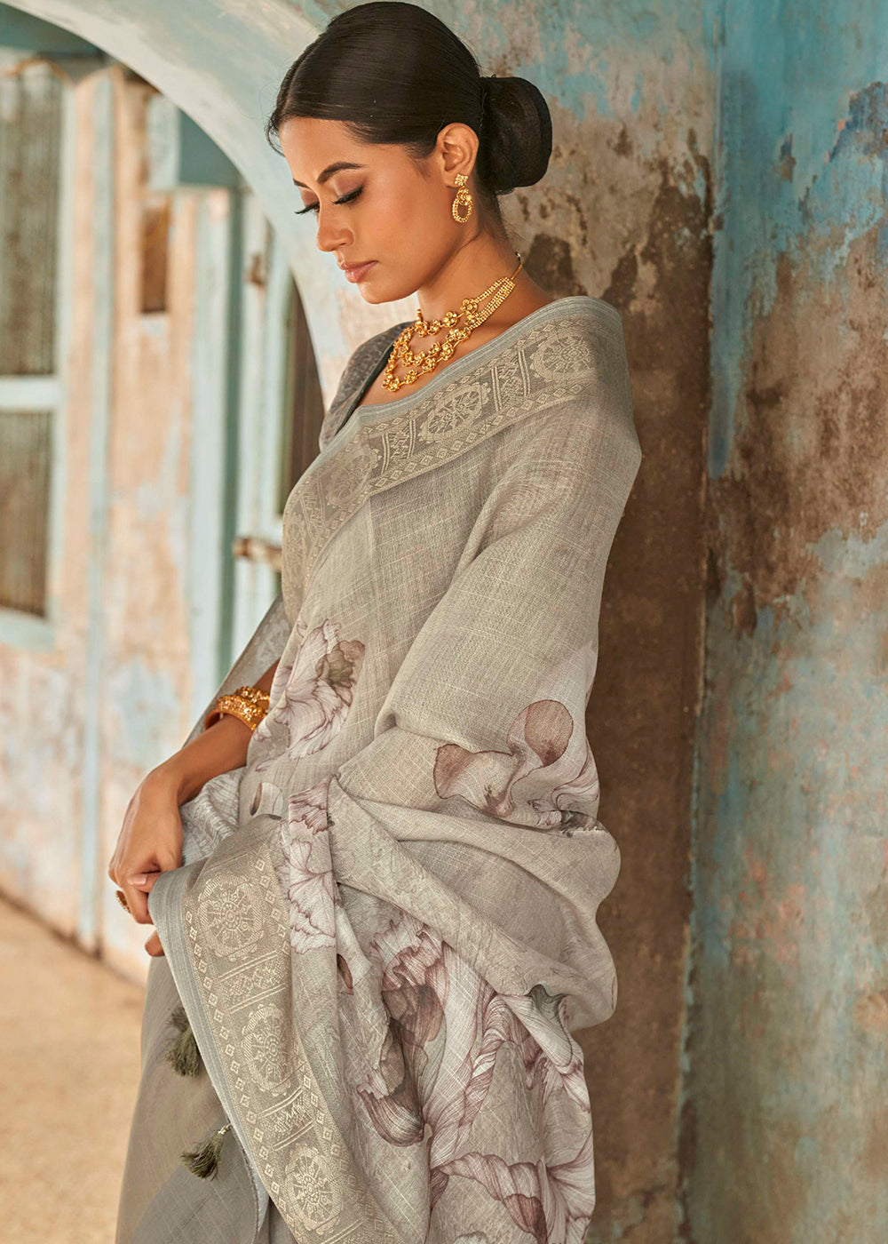 MySilkLove Mongoose Light Grey Floral Printed Linen Silk Saree