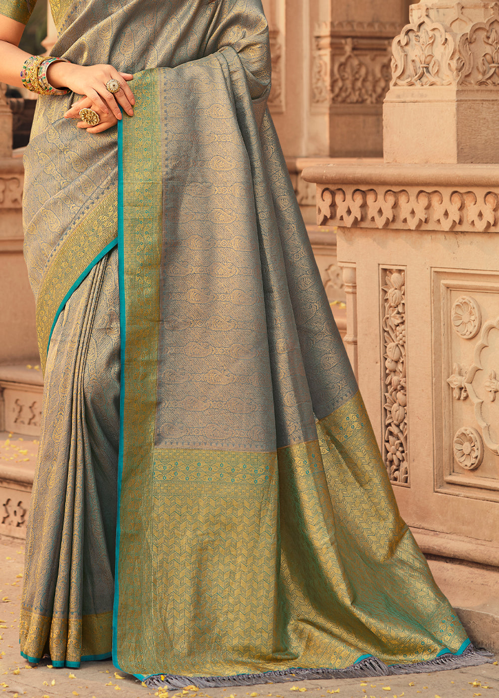 Buy MySilkLove Pale Oyster Grey and Blue Zari Woven Kanjivaram Saree Online