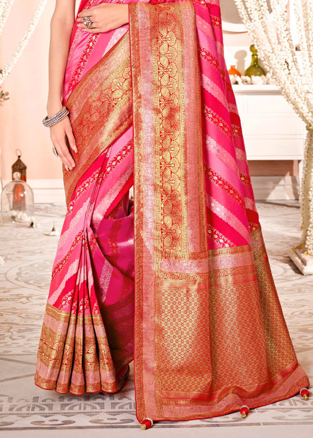 Buy MySilkLove Carnation Pink and Red Zari Woven Banarasi Saree with Designer Blouse Online