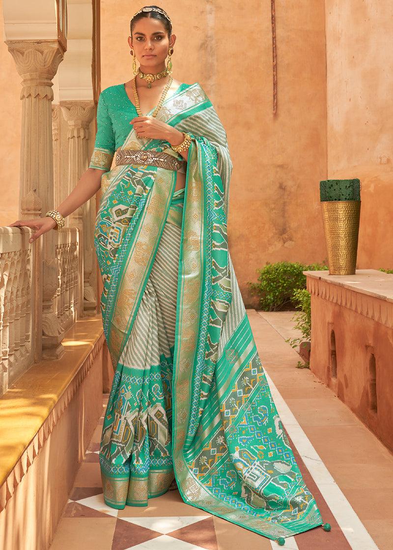 Felicitous Parrot Soft Silk Saree With Snazzy Blouse Piece – LajreeDesigner