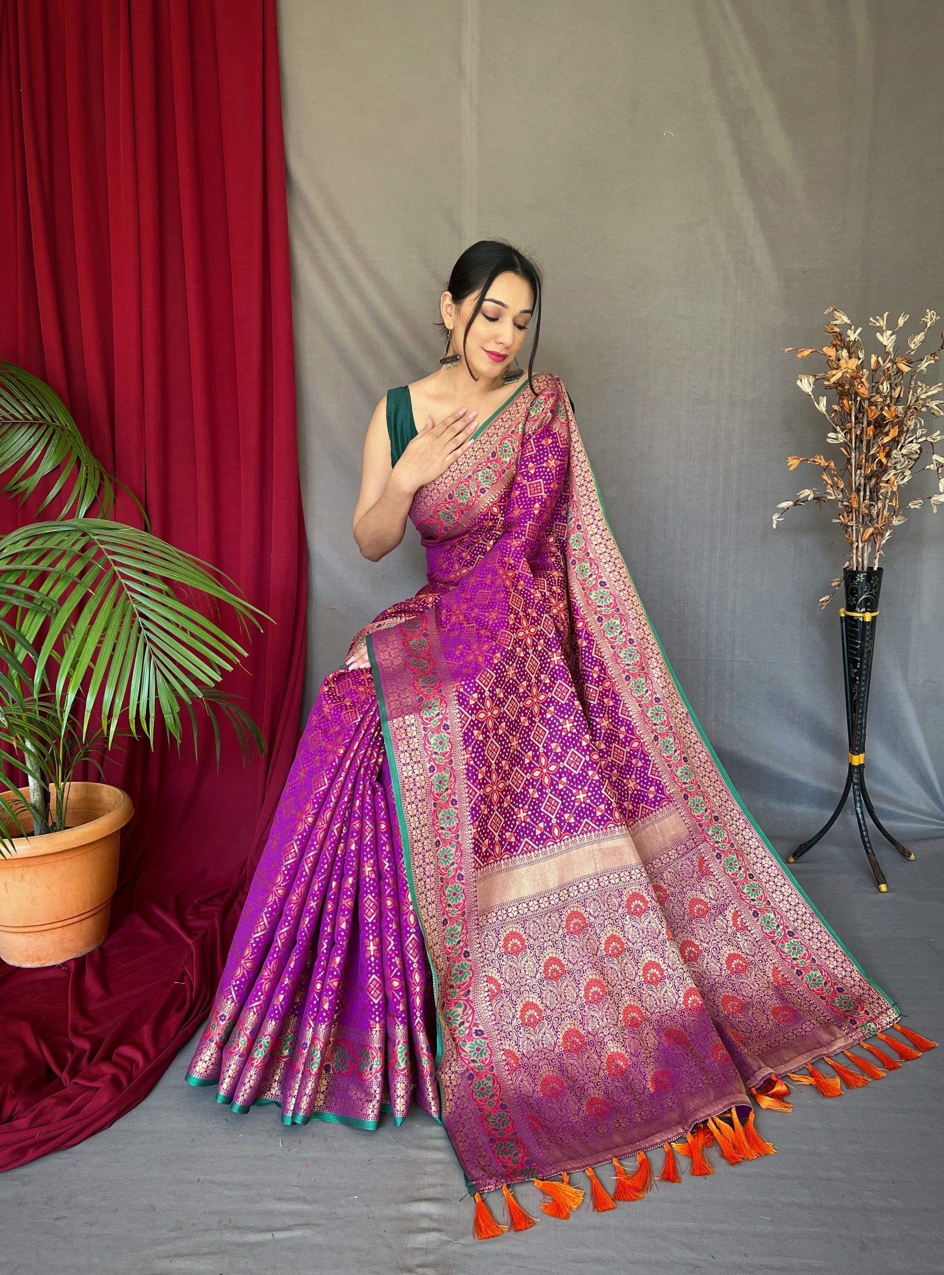 Buy MySilkLove Royal Heath Purple Woven Bandhej Patola Silk Saree Online