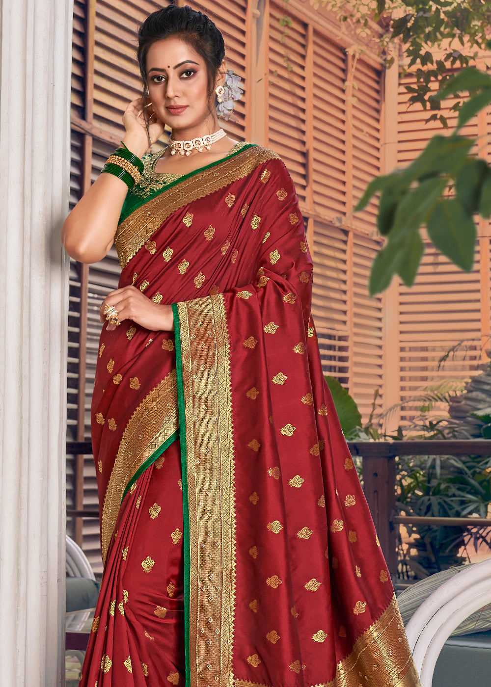 Buy MySilkLove Firebrick Brown and Green Zari Woven Banarasi Brocade Saree Online