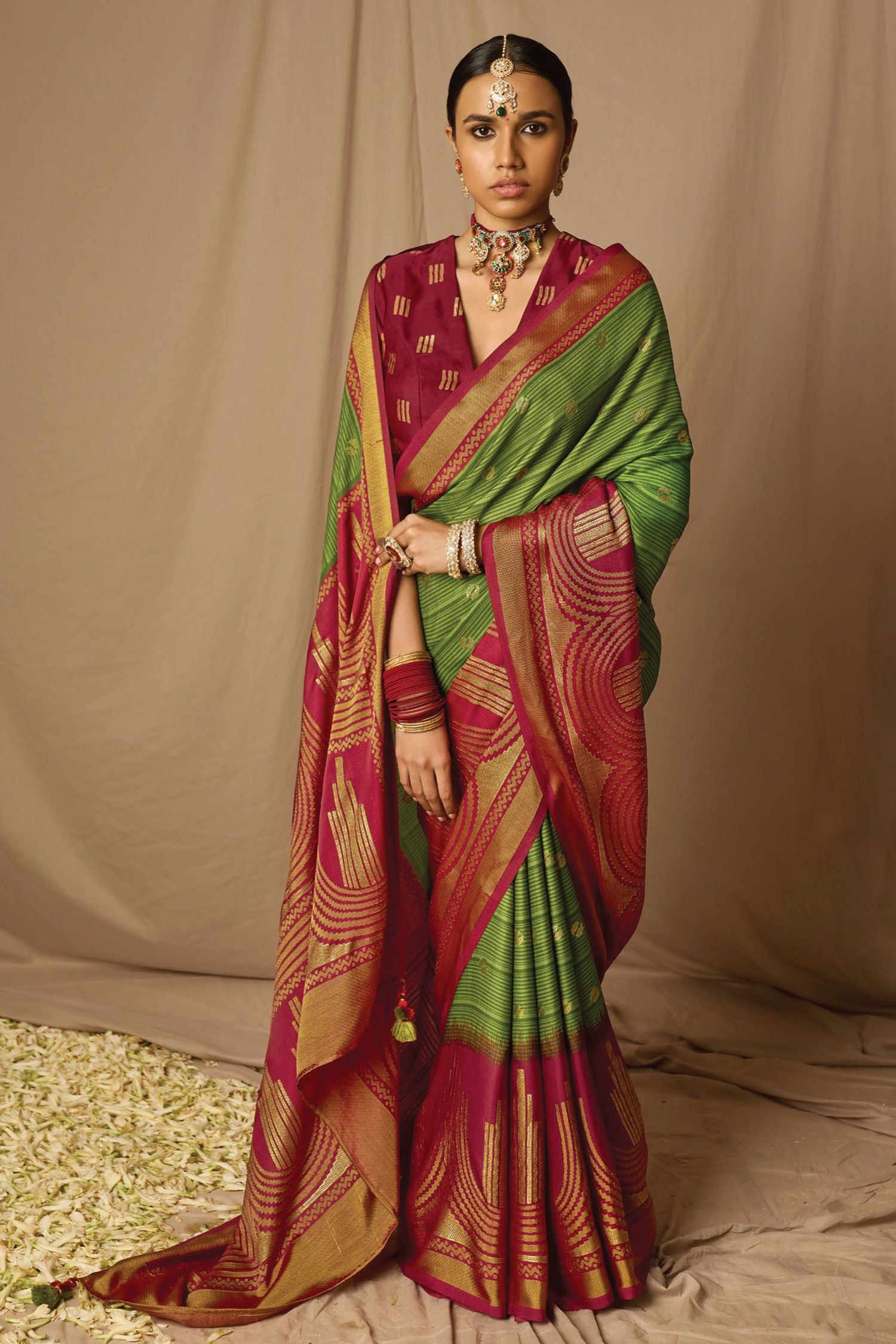 Buy MySilkLove Pesto Green Woven Banarasi Silk Saree Online