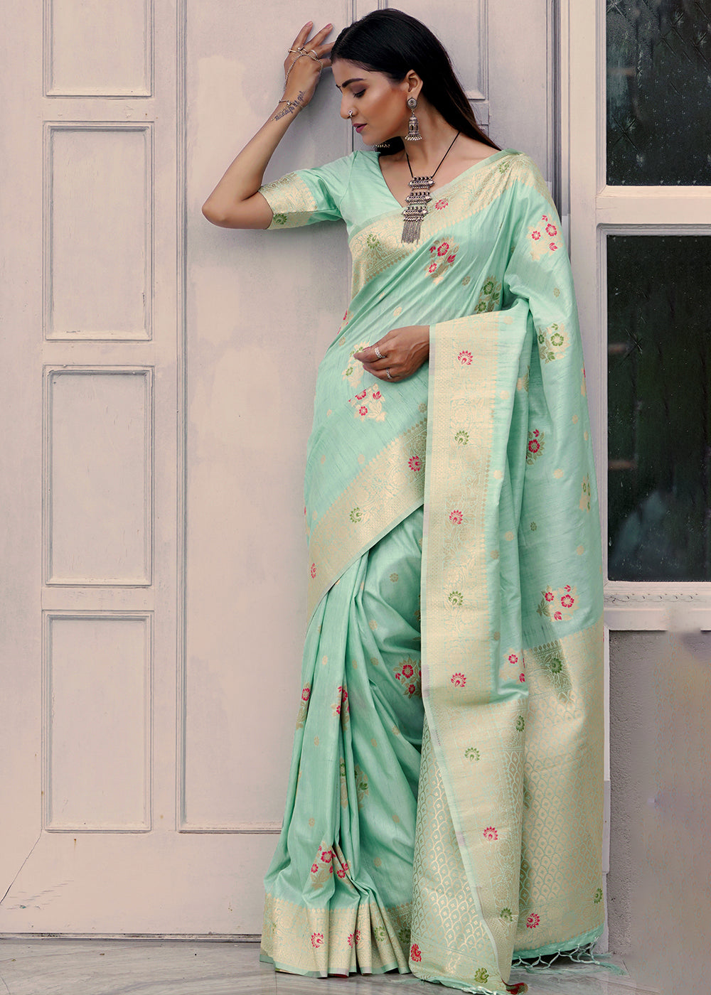 Buy MySilkLove Gum Leaf Green Banarasi Saree Online