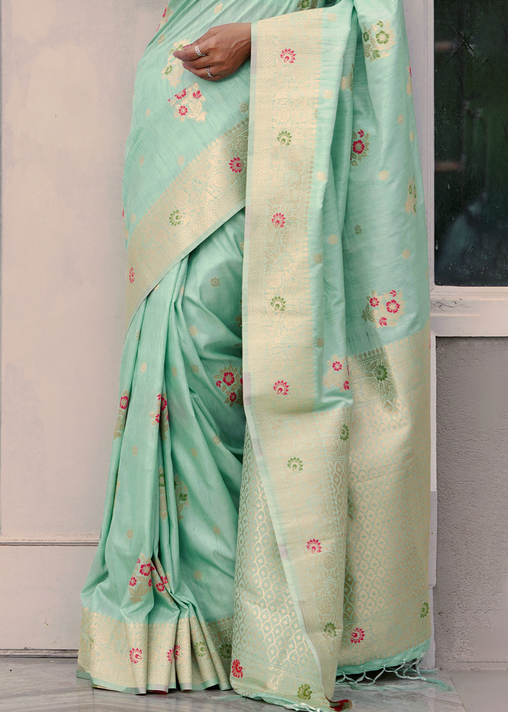 Buy MySilkLove Gum Leaf Green Banarasi Saree Online