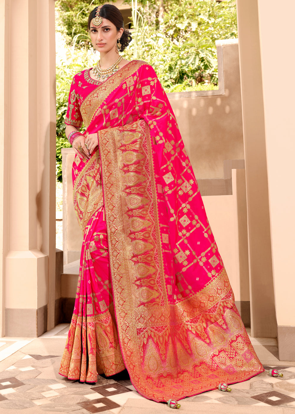 Buy MySilkLove Valencia Pink Woven Designer Banarasi Silk Saree Online