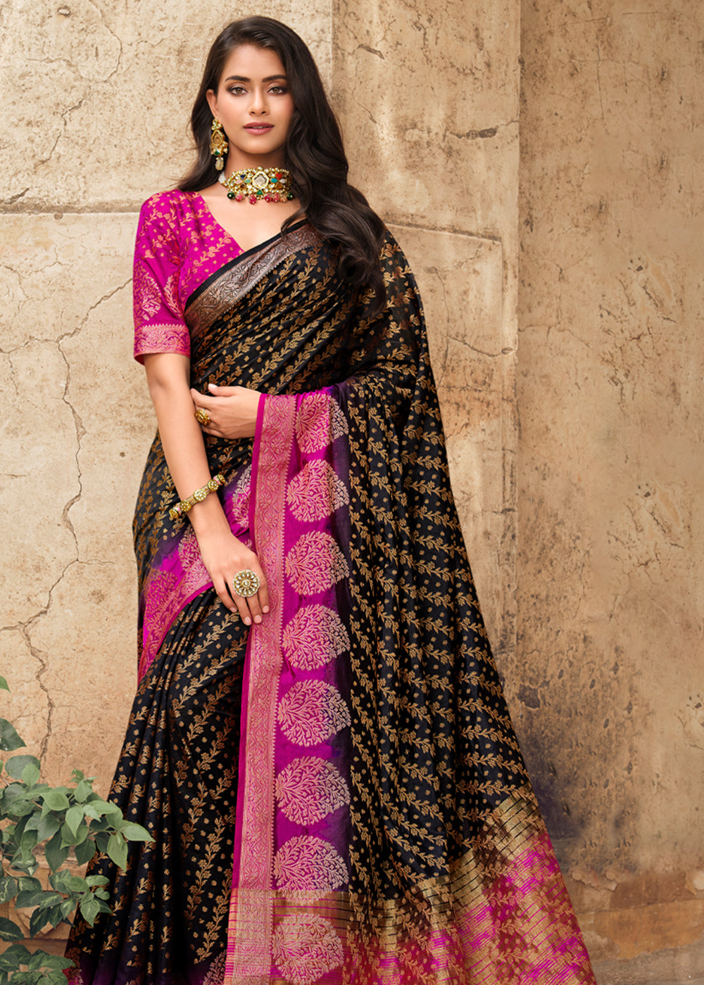 Buy MySilkLove Eclipse Black Woven Banarasi Raw Silk Saree Online