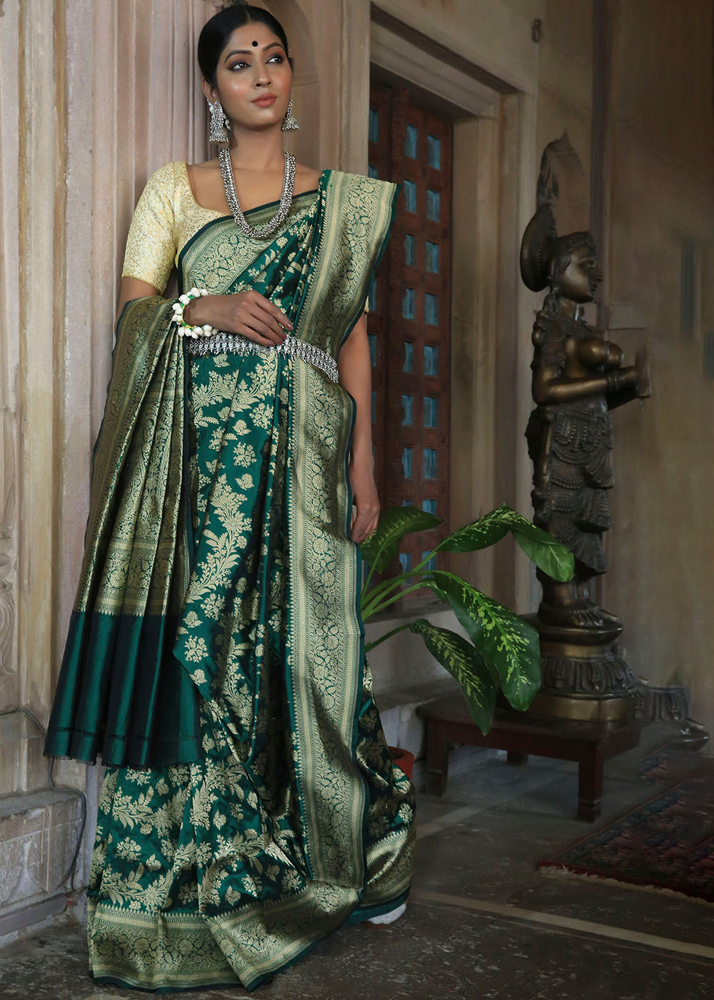Buy MySilkLove Spectra Green Katan Pure Silk Handwoven Floral Jaal Saree Online