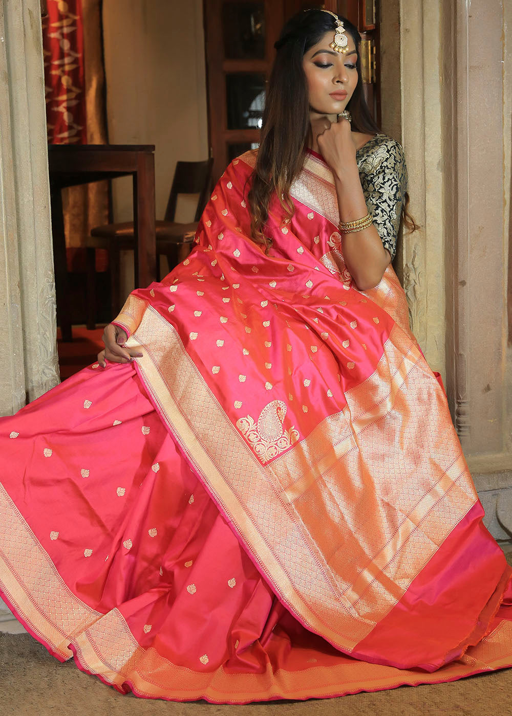 Buy MySilkLove Fiery Rose Katan Pure Silk Handwoven Konia Booti Saree Online